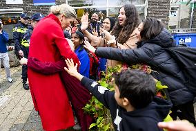 Queen Máxima visits Stronger Together against Poverty Haarlemmermeer, Hoofddorp, The Netherlands