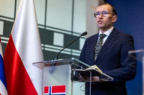 Norwegian Foreign Minister Espen Barth Eide In Poland