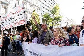 24h Teachers Strike In Athens