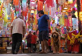 Preparation Of Diwali Festival In Mumbai