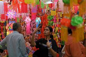 Preparation Of Diwali Festival In Mumbai