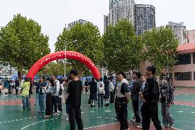 A Large-scale on-site Ltinerant Recruitment Fair For Health Industry Talents in Wuhan