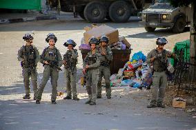 Settlers Storm The Old City Of Hebron - West Bank