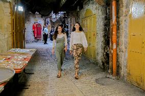 Settlers Storm The Old City Of Hebron - West Bank