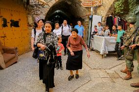 Settlers Storm The Old City Of Hebron - West Bank