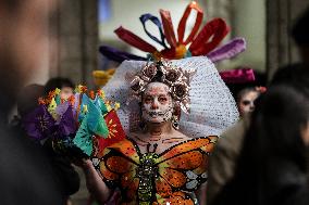 Day Of The Dead Preparation - Mexico