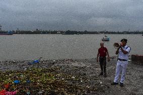 Cyclone Dana Starts Landfall In India.