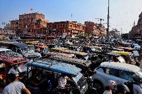 Traffic Jam Amid Diwali Festival Preparation In Jaipur