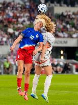 CALCIO - Amichevole - USA Women vs Iceland Women