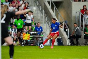 CALCIO - Amichevole - USA Women vs Iceland Women