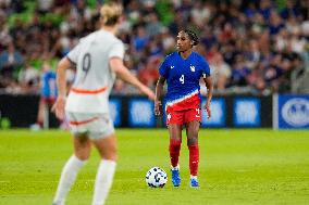 CALCIO - Amichevole - USA Women vs Iceland Women