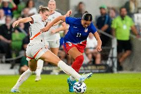 CALCIO - Amichevole - USA Women vs Iceland Women