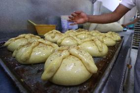 Day Of The Dead Bread Production For Day Of The Dead Celebrations