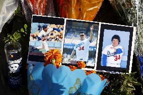 Baseball: Tributes to late Dodgers pitcher Valenzuela