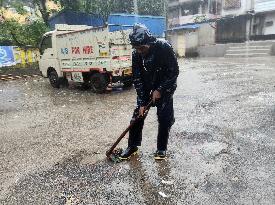 Heavy Rain Due To Cyclone Dana In Kolkata, India