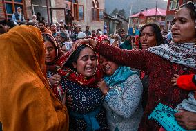 Funeral Of Indian Army Potter