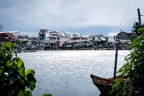 Daily Life In Narathiwat