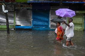 Effects Of Cyclone Dana In India.