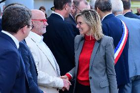 Michel Barnier And Agnes Pannier Runacher To The Givors Shopping Center After The Floods