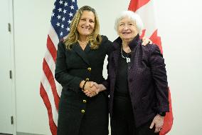 DC: Sec Yellen and PM Freeland hold a IMF Bilateral meeting