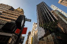 Trump Tower On 5th Avenue In Manhattan New York City