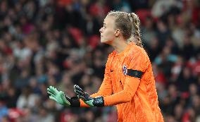 England v Germany - Women's International Friendly