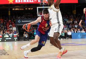 FC Barcelona v LDLC Asvel Villeurbanne - Turkish Airlines EuroLeague