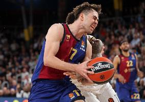 FC Barcelona v LDLC Asvel Villeurbanne - Turkish Airlines EuroLeague