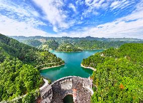 Mingyue Lake Scenery in Chongqing