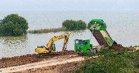 Hongze Lake Water Conservancy Project Construction in Suqian