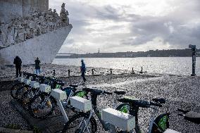 Daily Life In Lisbon