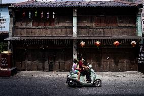 Daily Life In Pattani, Thailand