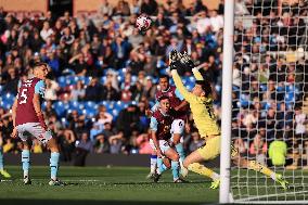 Burnley v Queens Park Rangers - Sky Bet Championship