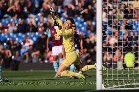 Burnley v Queens Park Rangers - Sky Bet Championship