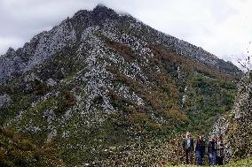 Spanish Royals Visit Sotres - Asturias