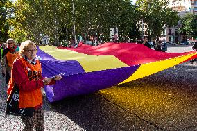 Demonstration In Madrid To Guarantee Decent Public Pensions