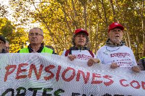 Demonstration In Madrid To Guarantee Decent Public Pensions