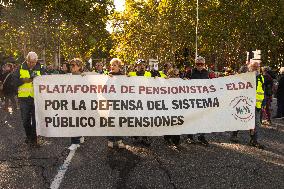 Demonstration In Madrid To Guarantee Decent Public Pensions