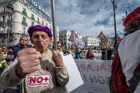 Demonstration In Madrid To Guarantee Decent Public Pensions