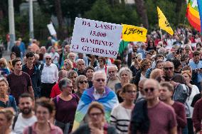 Let's Stop The Wars' Mobilization Day In Italy