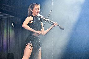 Lindsey Stirling Live In Lyon