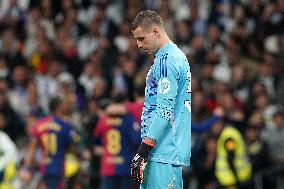 Real Madrid CF v FC Barcelona - Madrid