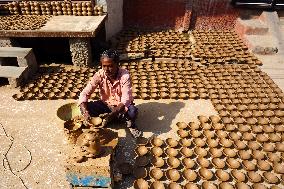 Indian Potters Make Earthen Lamps Ahead Of Diwali Festival - Ajmer