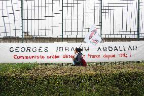 Mobilization For The Liberation Of Georges Abdallah, In Prison For 40 Years - Lannemezan