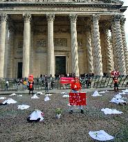 Protest against violence against children and teenagers - Paris