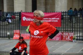 Protest against violence against children and teenagers - Paris