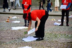 Protest against violence against children and teenagers - Paris