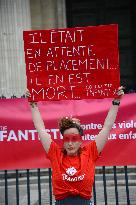 Protest against violence against children and teenagers - Paris