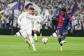 Real Madrid CF v FC Barcelona - Madrid