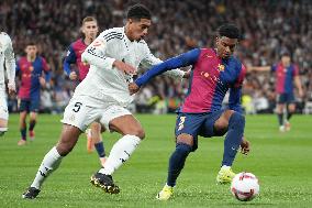 Real Madrid CF v FC Barcelona - Madrid